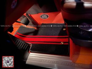 Thảm da cao cấp kết hợp lớp rối trên chiếc 7 chỗ Land-Rover
