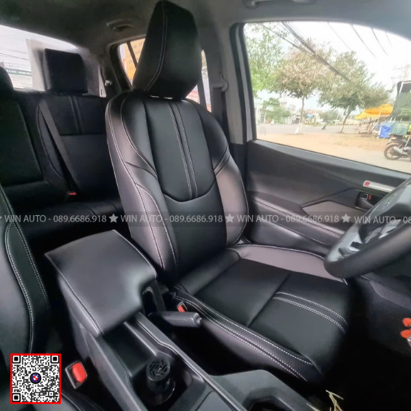 Bọc ghế xe Toyota Hilux 2026 bản đen